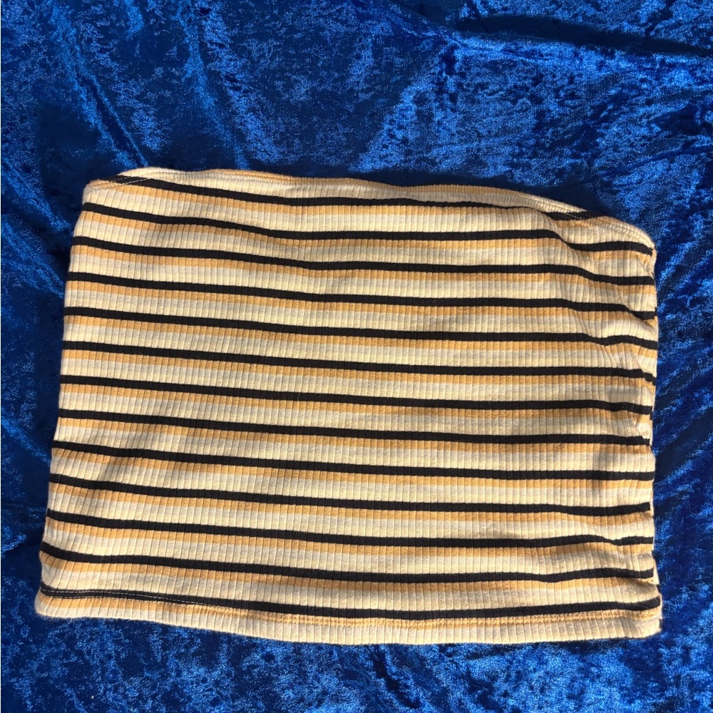 Hollister Women's SZ, Large Tune Top Butter Yellow / White Stripes ECU Y2K Retro